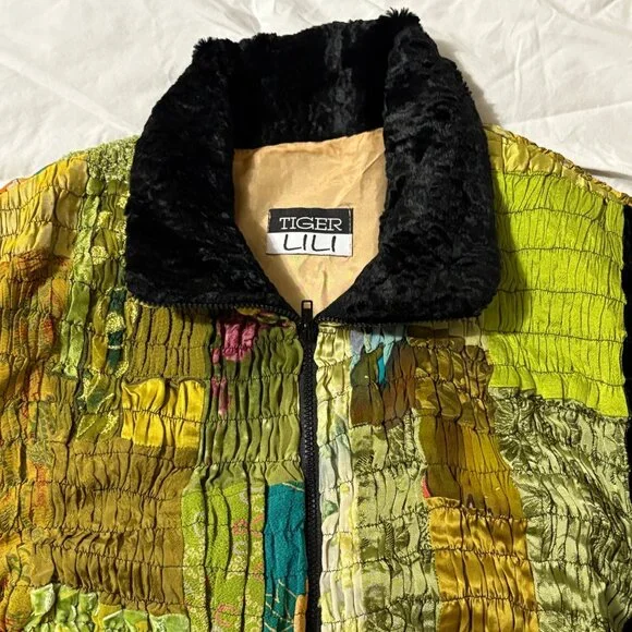 Tiger Lili VTG 80s 90s Patchwork Jacket 100% Silk Wearable Art Faux Fur Green 10 - Picture 4 of 13